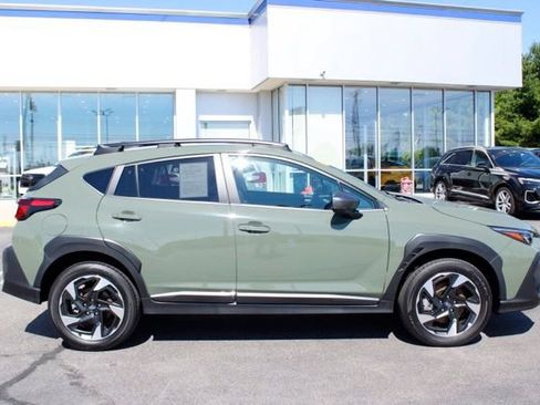 Used 2024 Subaru Crosstrek 2.5i Limited AWD/4WD image 2