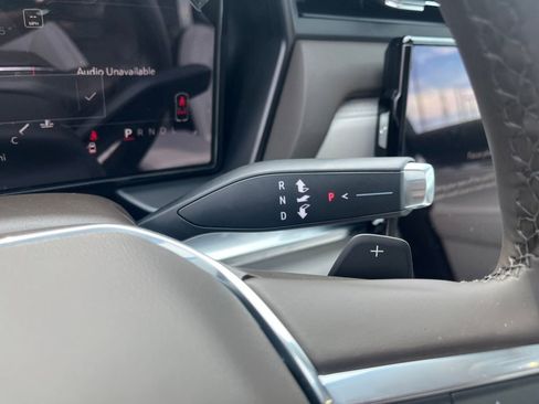 New 2026 GMC Terrain Denali w/ LPO, Floor Liner Package image 25