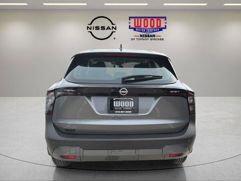 Certified 2025 Nissan Kicks S image 4