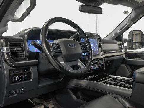 Used 2024 Ford F250 Lariat w/ Lariat Ultimate Package AWD/4WD image 15