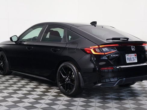 Used 2022 Honda Civic Sport image 6