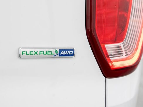 Used 2016 Ford Explorer 4WD Police Interceptor image 12