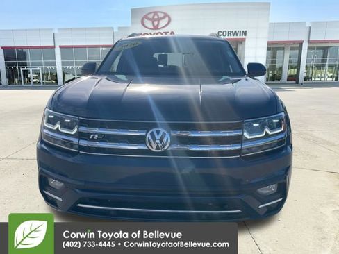 Used 2020 Volkswagen Atlas SE w/ Panoramic Sunroof Package AWD/4WD image 8