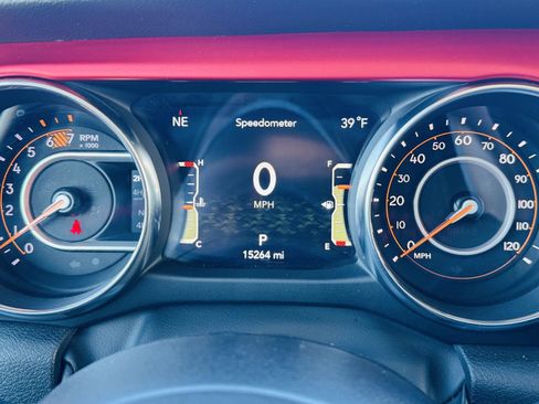 Used 2023 Jeep Wrangler Unlimited Rubicon w/ Xtreme 35 Tire Package image 20