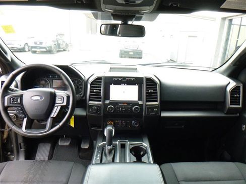 Used 2019 Ford F150 XLT w/ Equipment Group 302A Luxury AWD/4WD image 10
