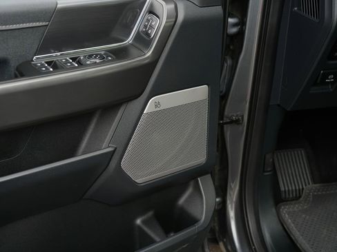 Used 2024 Ford F150 Lariat image 21