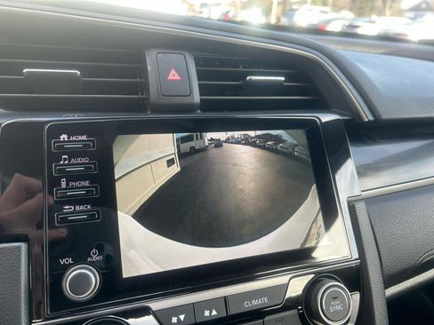 Used 2020 Honda Civic EX image 13