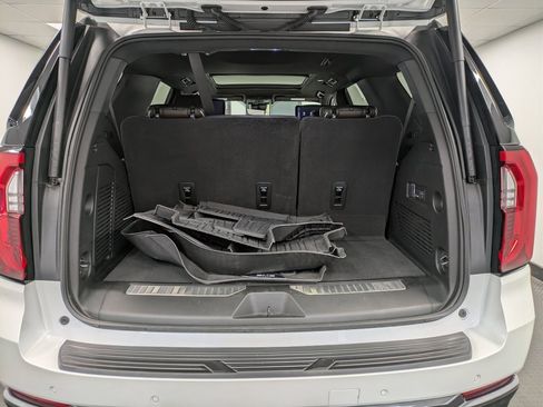 Used 2025 GMC Yukon Denali Ultimate image 24