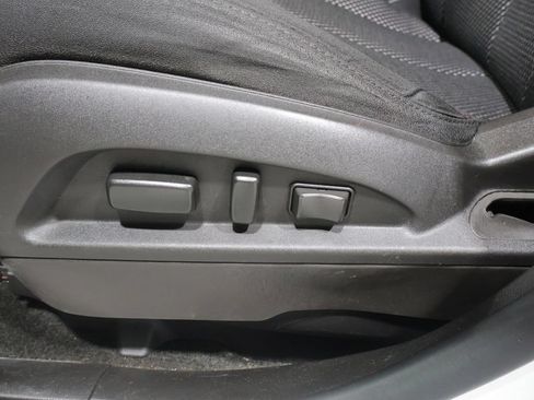 Used 2016 Chevrolet Equinox LT w/ Convenience Package AWD/4WD image 11
