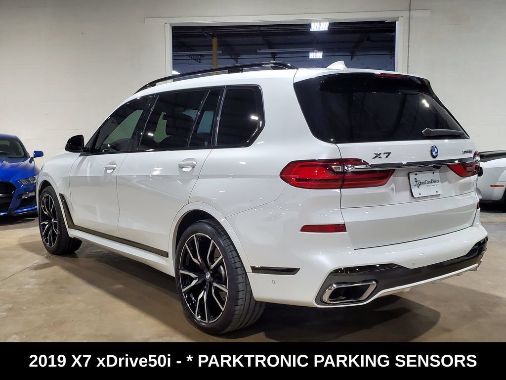 Used 2019 BMW X7 xDrive50i w/ M Sport Package AWD/4WD image 12