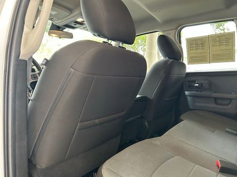 Used 2024 RAM 1500 Classic SLT RWD image 31