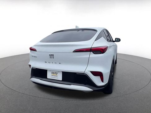 Used 2025 Buick Envista Sport Touring image 15