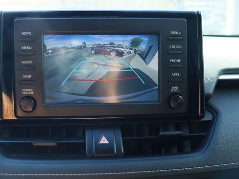 Used 2019 Toyota RAV4 XLE image 47