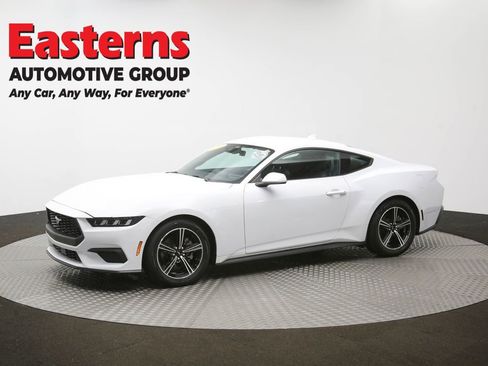 Used 2025 Ford Mustang Coupe RWD image 55