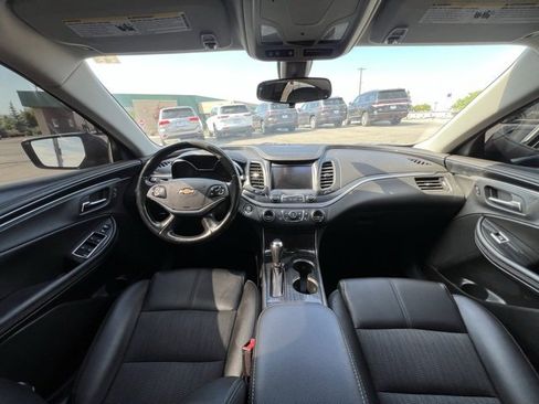 Used 2019 Chevrolet Impala LT image 31