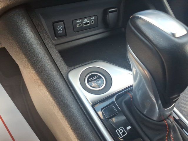 Used 2025 Nissan Sentra SR w/ Midnight Edition FWD image 21