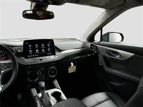 New 2026 Chevrolet Blazer LT w/ Midnight/Sport Edition image 26