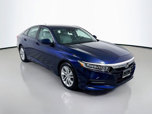 Used 2019 Honda Accord LX image 7