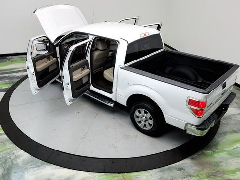 Used 2010 Ford F150 XLT image 37