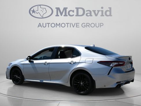 Used 2023 Toyota Camry XSE FWD image 6