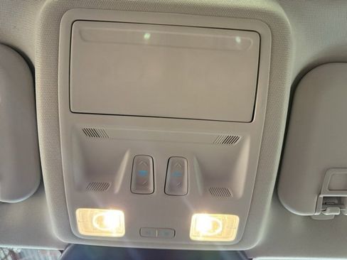 Used 2024 Ford Escape Platinum image 26