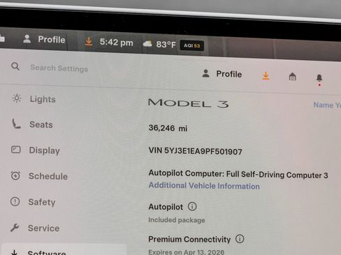 Used 2023 Tesla Model 3 Standard Range image 29