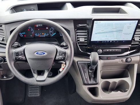 Used 2025 Ford Transit 350 XLT RWD image 26