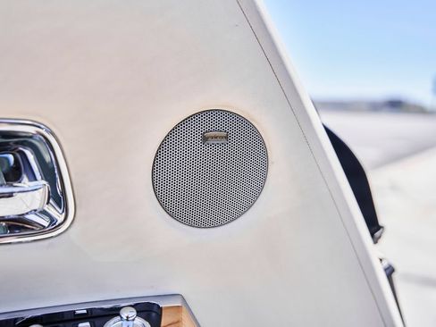 Used 2009 Rolls-Royce Phantom Drophead Coupe RWD image 35