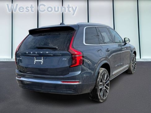 New 2026 Volvo XC90 B6 Plus w/ Protection Package image 3