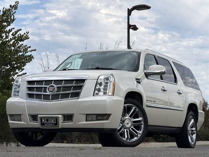 Used 2014 Cadillac Escalade ESV Platinum