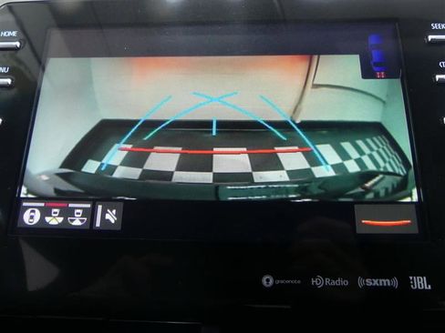 Used 2019 Toyota Avalon Touring w/ Advanced Safety Package image 13