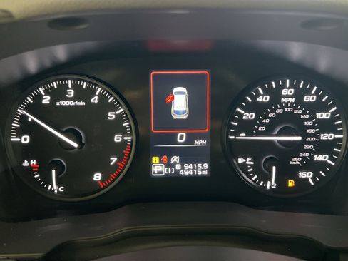 Used 2024 Subaru Crosstrek 2.0i AWD/4WD image 18