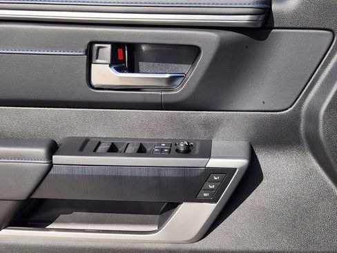 New 2025 Toyota Tundra Platinum image 40