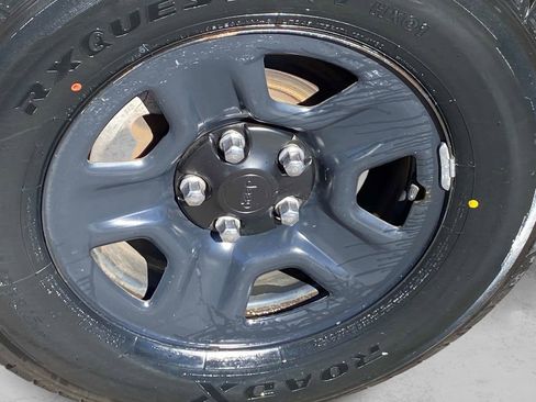 Used 2020 Jeep Wrangler Unlimited Sport image 27