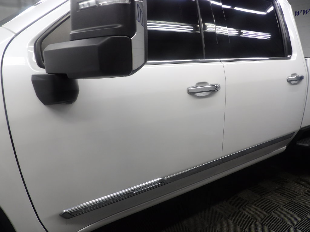 Used 2024 Chevrolet Silverado 2500 High Country w/ High Country Premium Package AWD/4WD image 45
