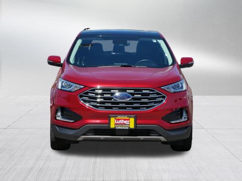 Used 2021 Ford Edge Titanium w/ Class II Trailer Tow Package AWD/4WD image 2