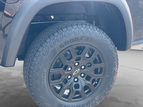 New 2026 Chevrolet Colorado Trail Boss AWD/4WD image 24