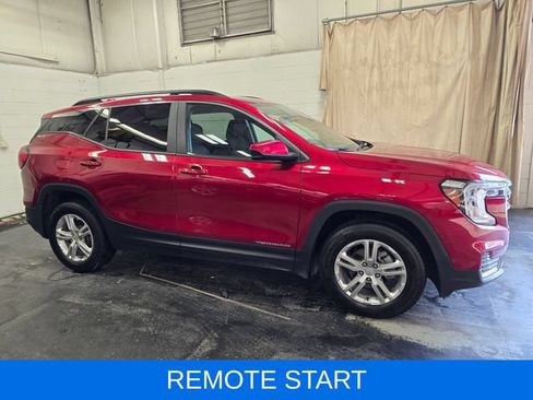 Used 2023 GMC Terrain SLE w/ Driver Convenience Package AWD/4WD image 6
