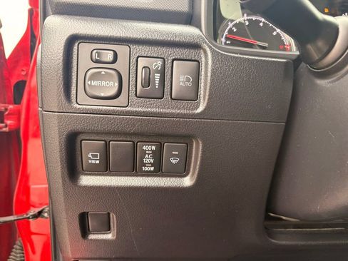 Used 2024 Toyota 4Runner Limited AWD/4WD image 27