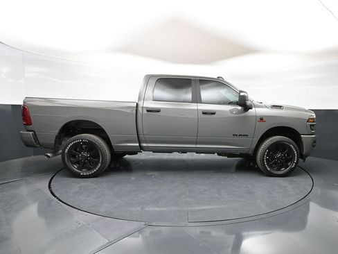 New 2026 RAM 2500 Big Horn AWD/4WD image 36
