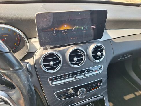 Used 2021 Mercedes-Benz C 300 Sedan image 13