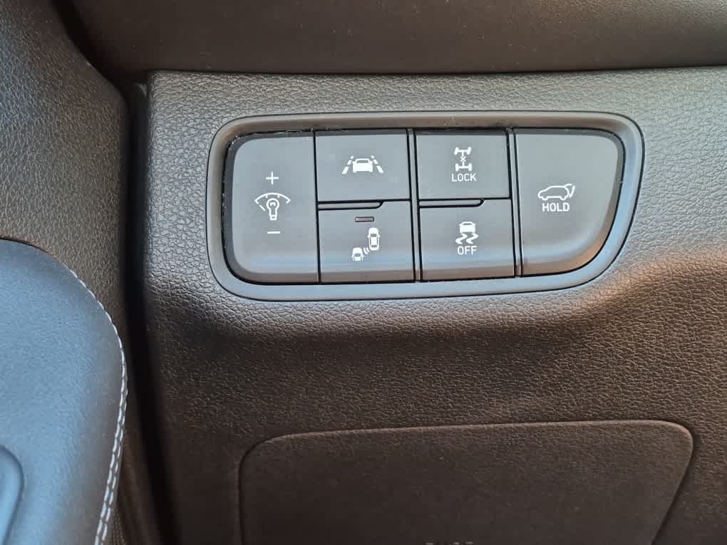 Used 2020 Hyundai Santa Fe Limited w/ Cargo Package AWD/4WD image 19