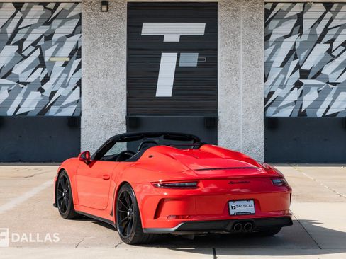 Used 2019 Porsche 911 Speedster image 13