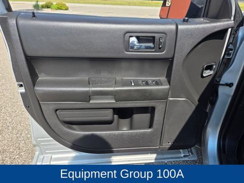 Used 2018 Ford Flex SE FWD image 15