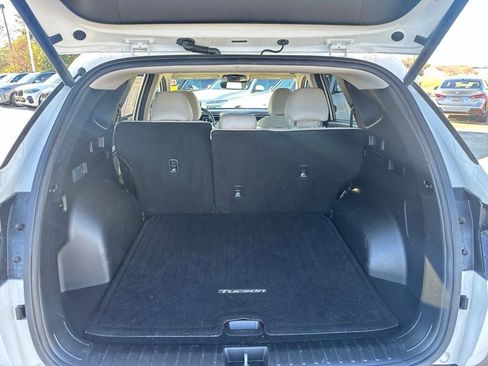 Used 2023 Hyundai Tucson Limited image 22