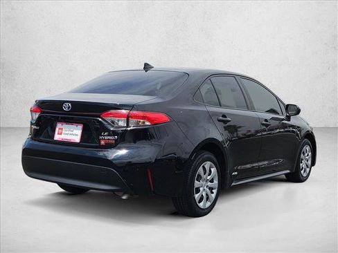 Certified 2023 Toyota Corolla LE w/ Carpet Mat Package (TMS) AWD/4WD image 5