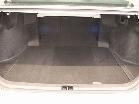 Used 2025 Toyota Camry SE image 28