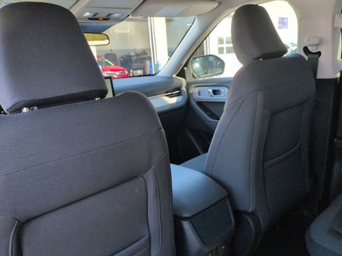 New 2026 Ford Explorer Active image 19