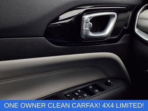 Used 2025 Jeep Compass Limited AWD/4WD image 17