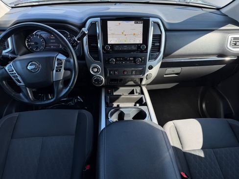 Used 2021 Nissan Titan SV w/ SV Convenience Package AWD/4WD image 5